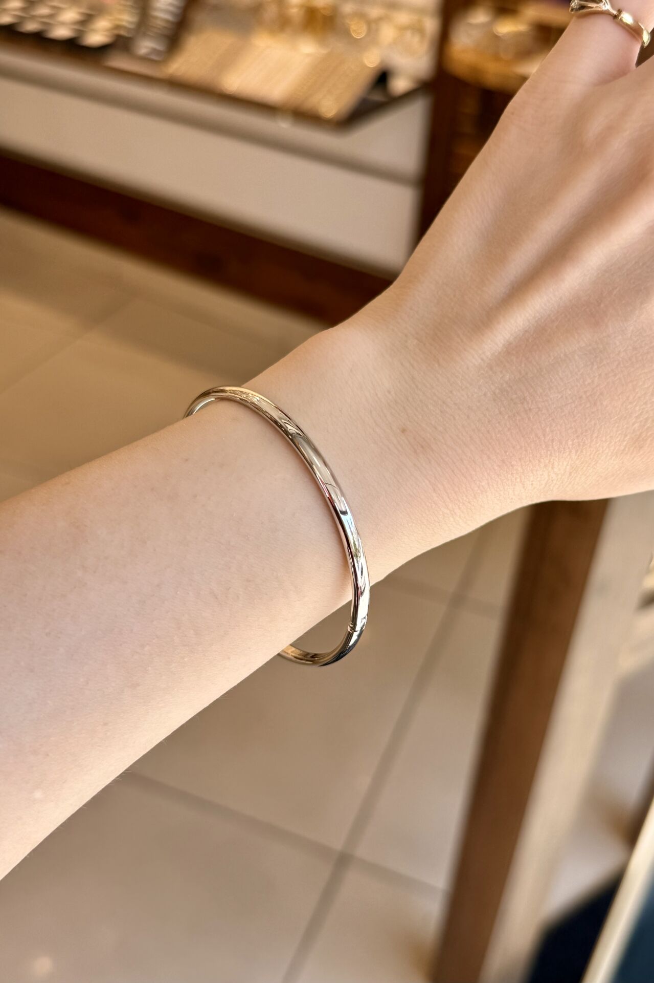 VIP Sade Kelepçe Bileklik 60 mm Gümüş Renk