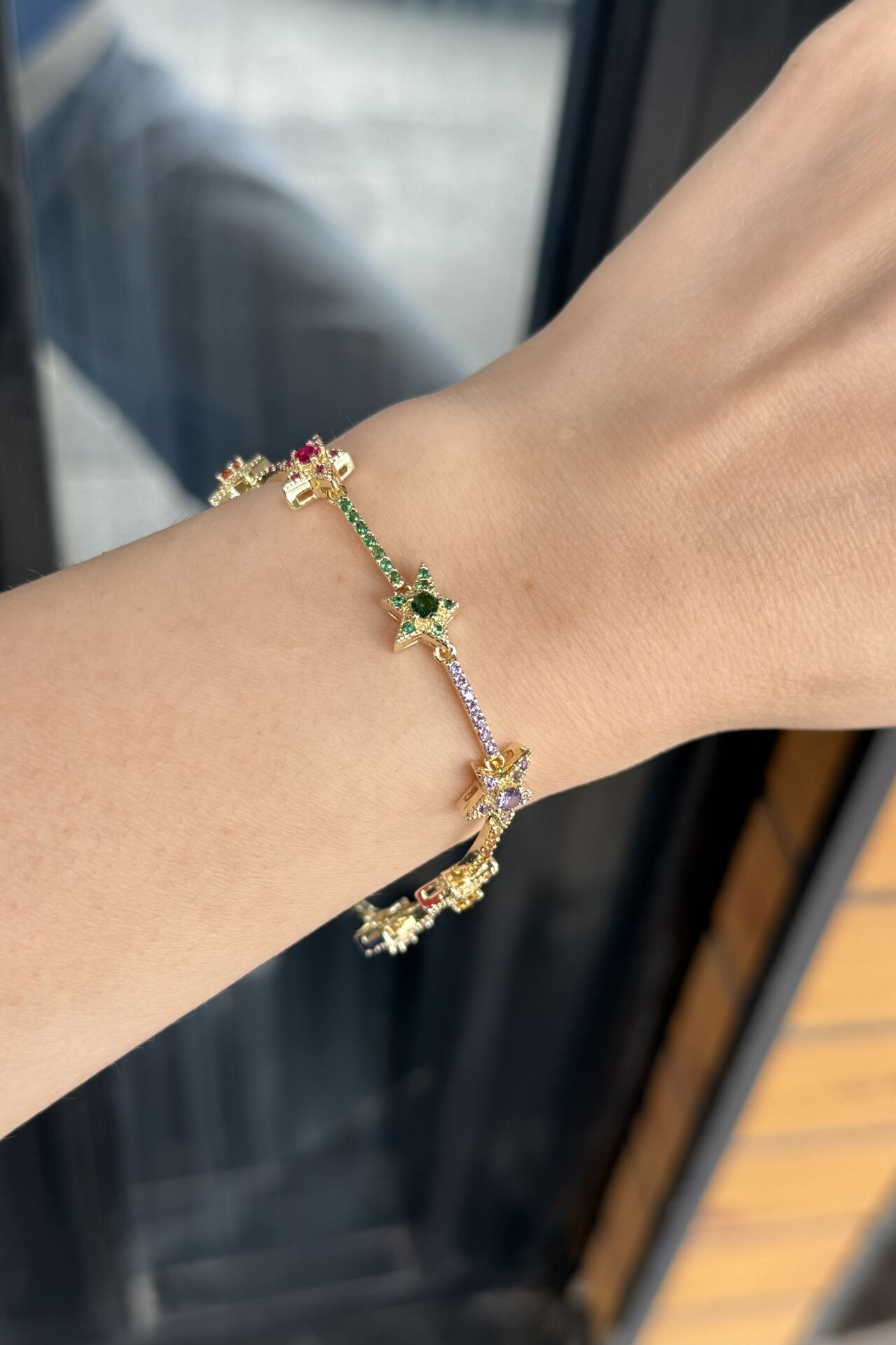 Renkli Zirkon Taş İşlemeli Yıldız Detay Bileklik 17 + 2 cm