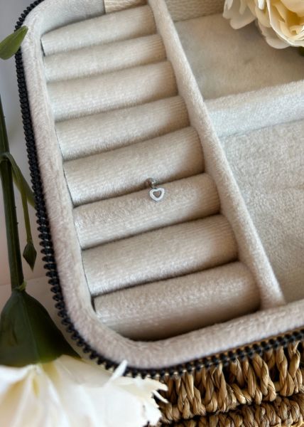 Çelik İçi Boş Kalp Tragus Piercing 8 mm Gümüş Renk