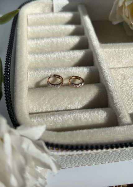 VIP Seri Önü Sıra Taşlı Küçük Halka Küpe