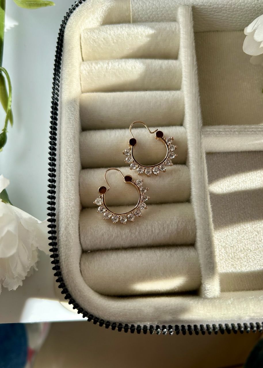 VIP Seri Askılı Klips Taşlı Güneş Küpe