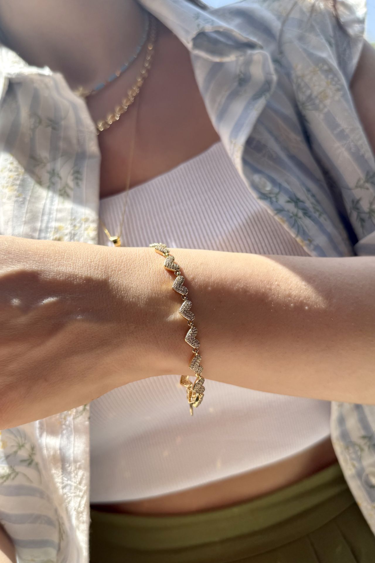 VIP Gömme Taşlı Sıra Kalp Model Bileklik 17 + 3 cm 14K