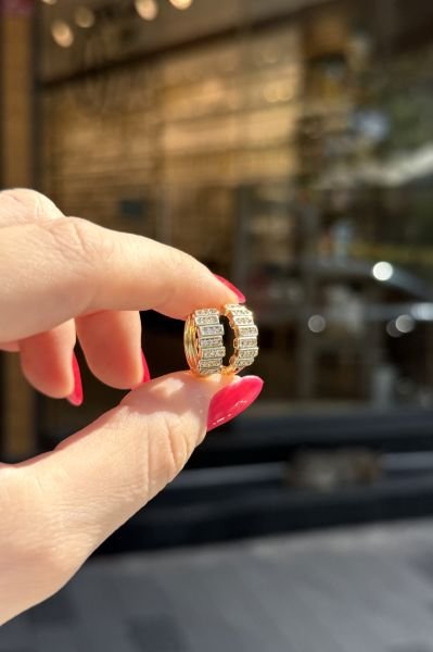 VIP Gömme Taşlı Basamak Model Halka Küpe 14K