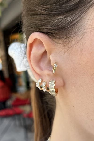 VIP Gömme Taşlı Basamak Model Halka Küpe 14K