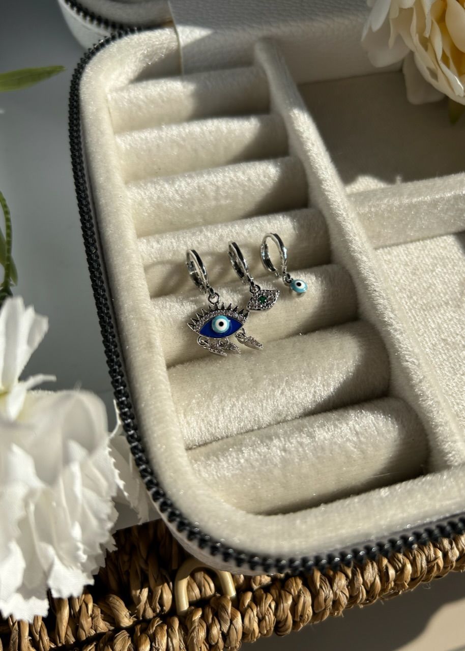 Kirpikli Göz Detay 3'lü Set Küpe Gümüş Renk