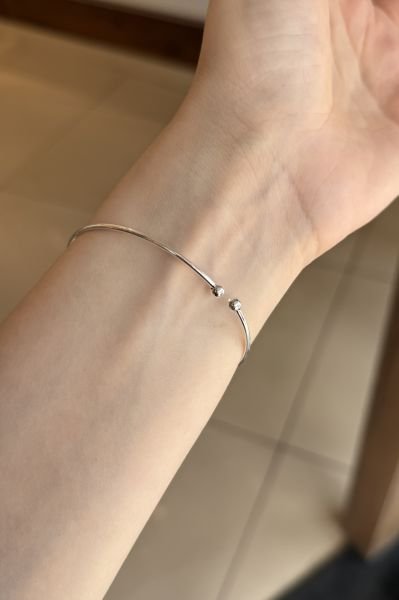 Kalp ve Fiyonk Charmlı Pinterest Model Yarım Bilezik