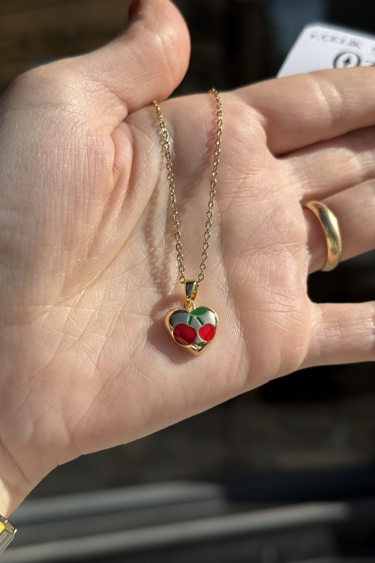 Mineli Kalpli Kiraz Model Çelik Kolye 45 cm