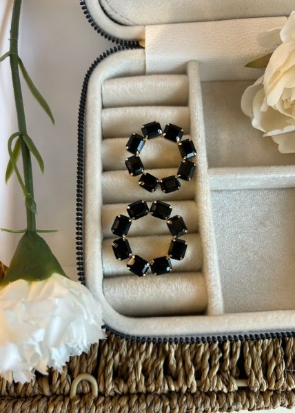 8 Taşlı Daire Küpe Siyah