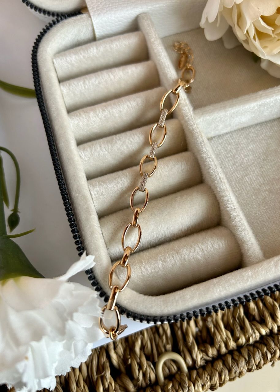 VIP Seri Taşlı 3 Kemerli Oval Zincir Bileklik 17 + 3 cm