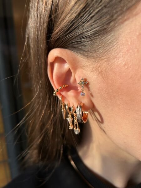 Çelik Opal Taş Sallantılı Kar Tanesi Tragus Piercing 8 mm