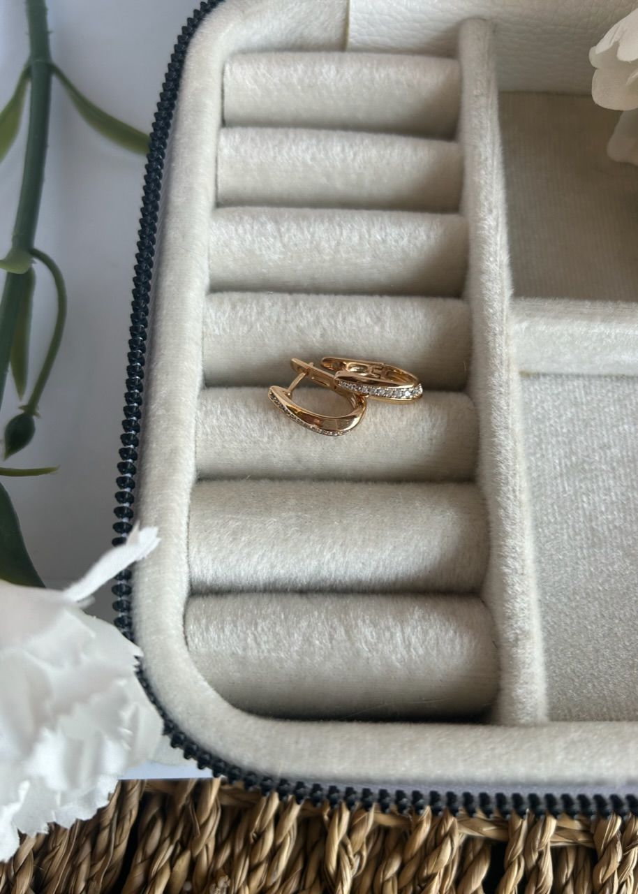 VIP Seri Sıra Taşlı Oval Damla Küpe