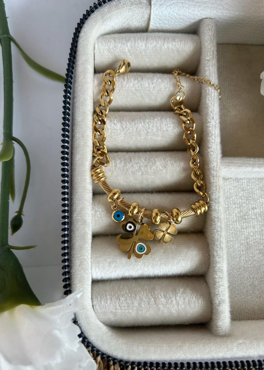 Çelik Yonca Charm Detaylı Bileklik 17 + 5 cm