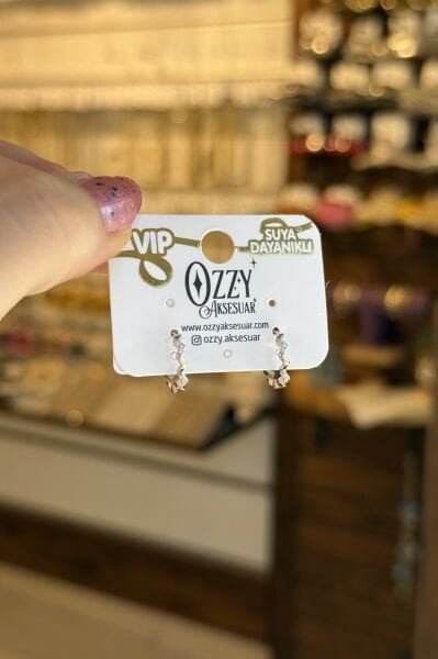 VIP Gömme Taşlı Zigzag Model Halka Küpe Gümüş Renk