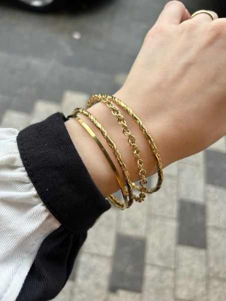 Çelik Sade Ajda Bilezik Çapı 6.6 cm Orta Boy