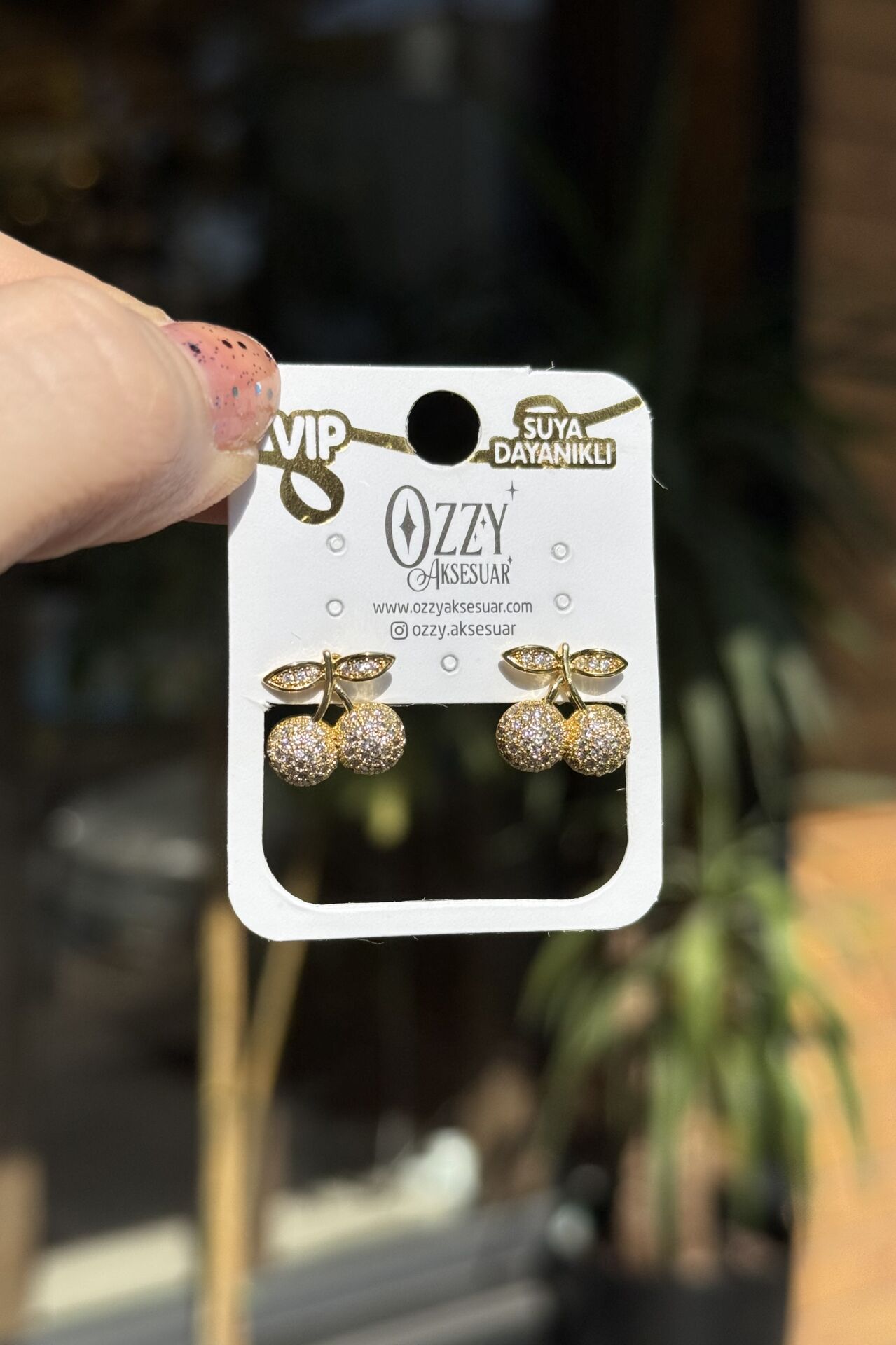 VIP Gömme Taşlı Kiraz Küpe Beyaz Taş 14K