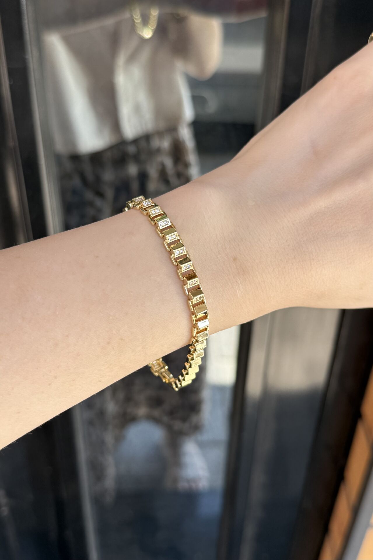 VIP Taş Detaylı Piramit Bileklik 17 + 3 cm 14K