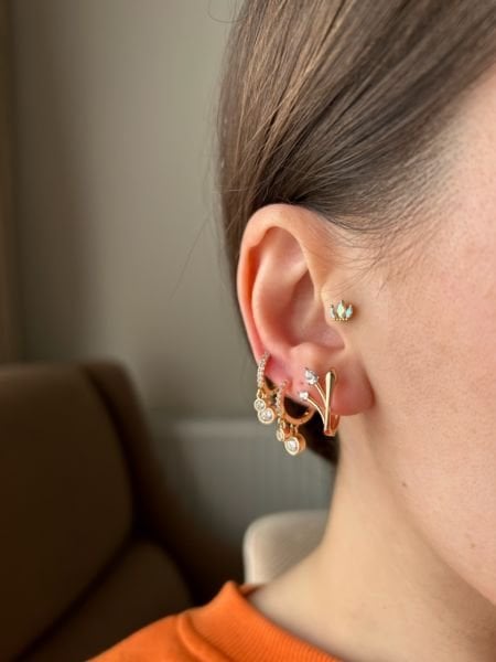 VIP Seri Damla Taşlı 3 Dal Küpe