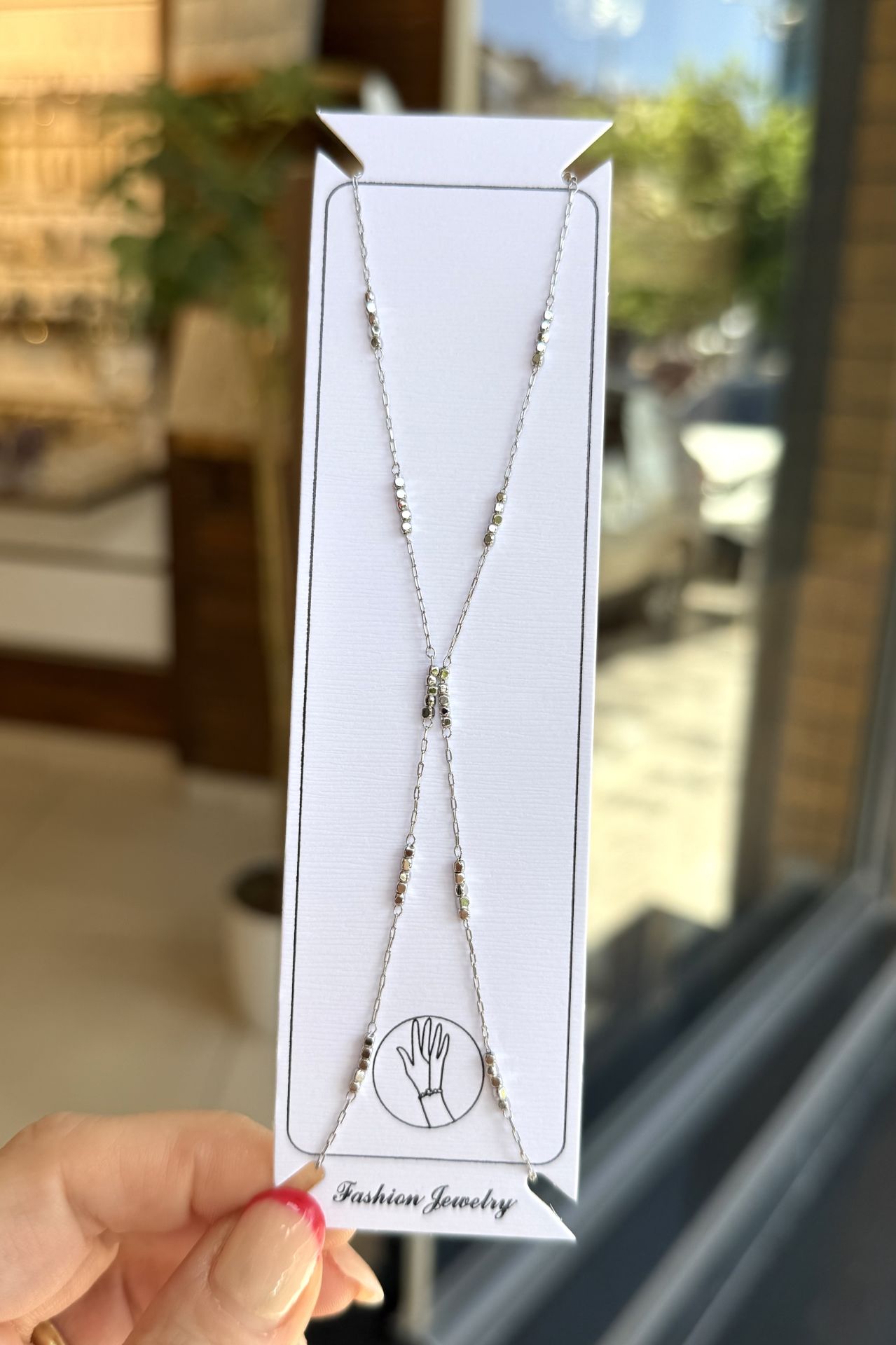 Sıra Top Detaylı Şahmeran Gümüş Renk