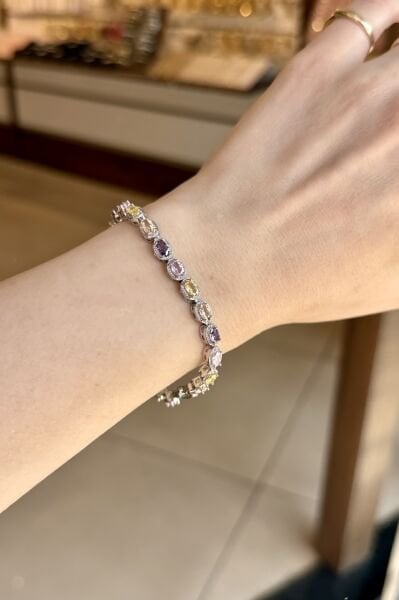 Soft Renk Oval Sıra Zirkon Taşlı Bileklik Gümüş Renk