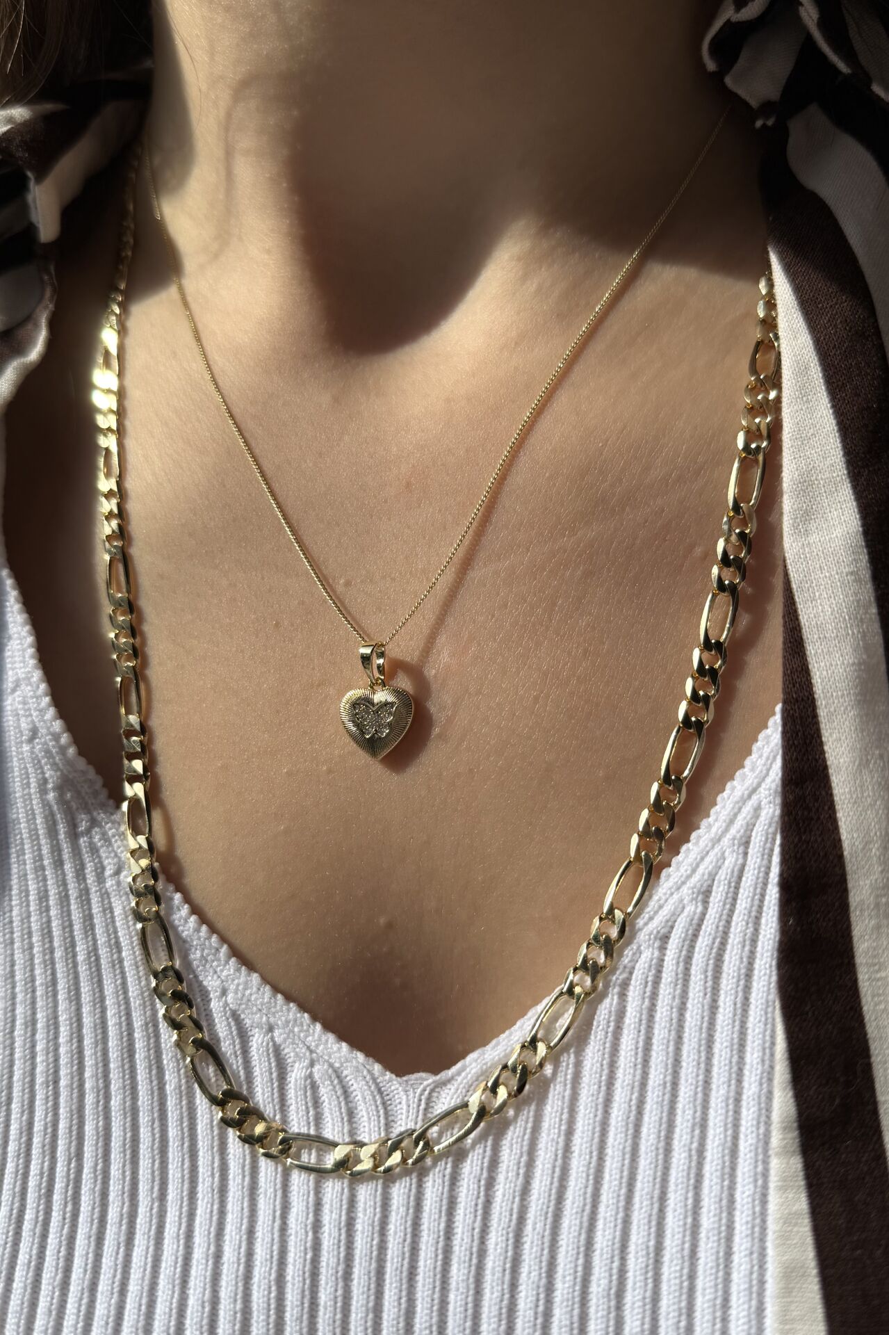 VIP Gömme Taşlı Kelebek İşlemeli Kalp Kolye 45 cm 14K