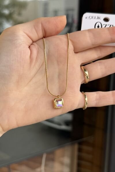 Kare Opal Taş Uçlu Çelik Kolye 45 cm