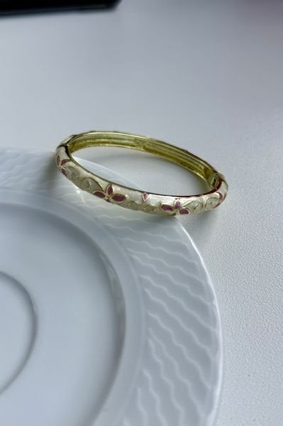 Mineli Vintage Yaylı Kelepçe Bileklik