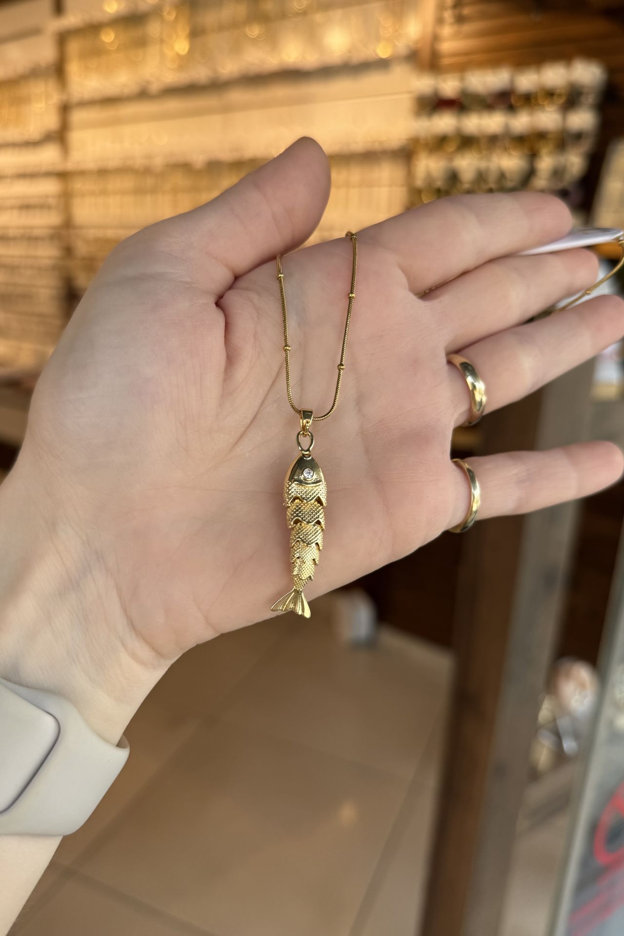 Hareketli Orta Boy Balık Çelik Kolye 45 cm