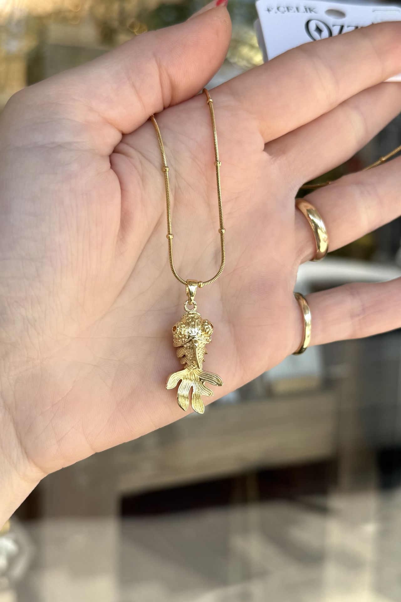 Hareketli Japon Balığı Çelik Kolye 45 cm