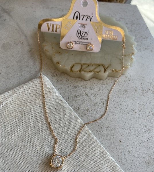 VIP Seri Tek Taşlı Kolye Küpe Set