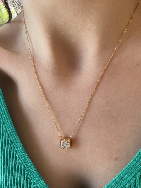 VIP Seri Tek Taşlı Kolye Küpe Set