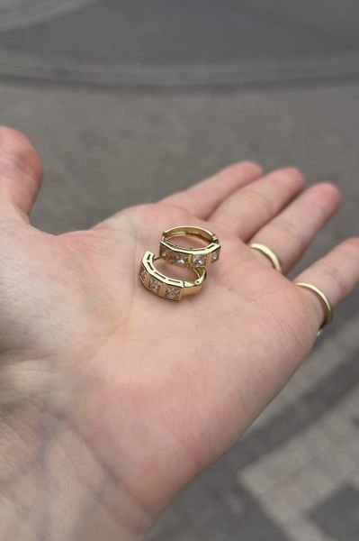 VIP 4 Sıra Kare Zirkon Taşlı Halka Küpe 14K