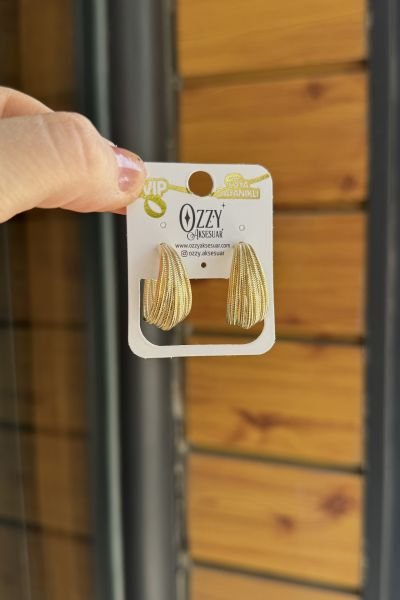 VIP Sıralı Model Yarım Halka Küpe 14K