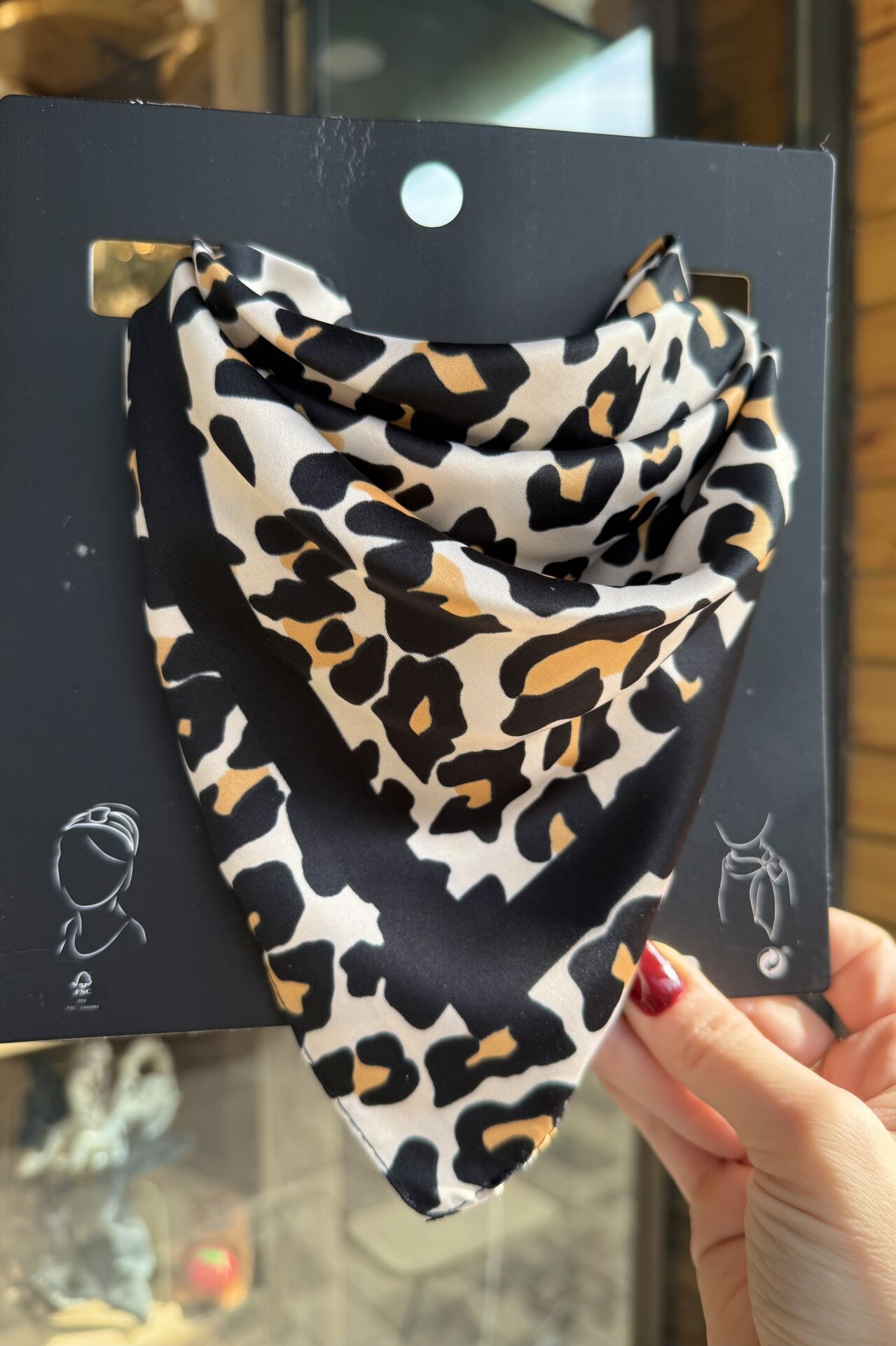 Leopar Desen Kare Fular