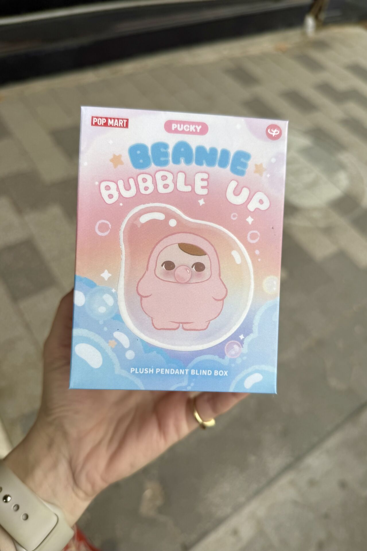 Bubble Up Peluş Süpriz Kutu