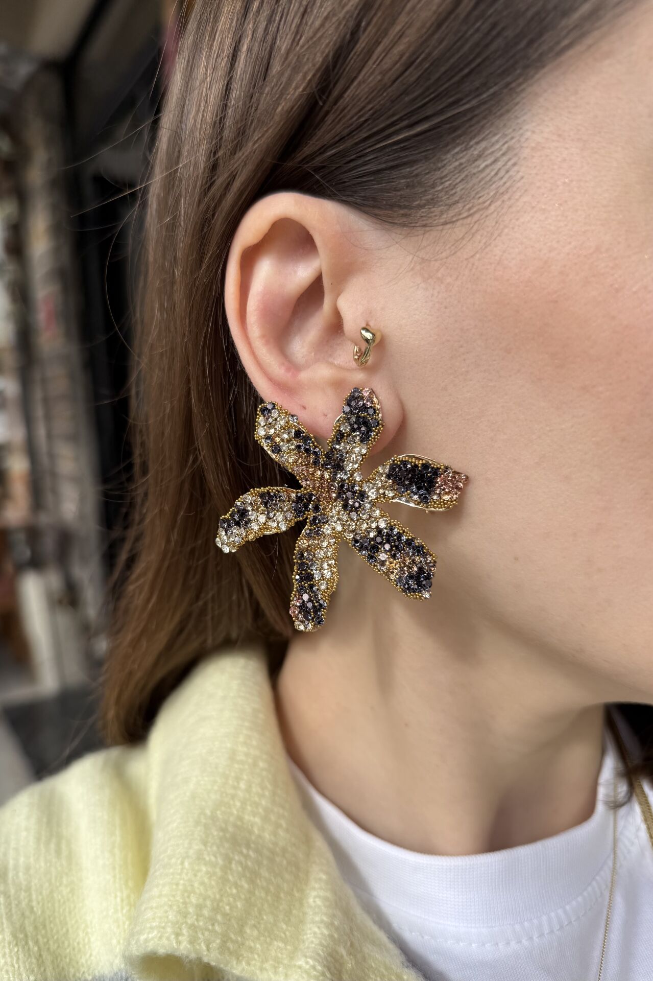 Taşlı Lotus Küpe Leopar