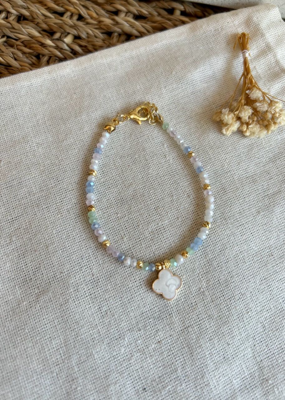 Ozzy Summer Soft Renk Kristal Boncuklu Bileklik Yonca Uçlu