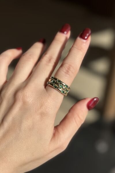 Gömme Taş İşlemeli 3 Sıra Bombe Model Ayarlanabilir Yüzük Yeşil Taşlı