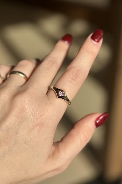 Karo Taş Ayarlanabilir Yüzük Pembe Taş