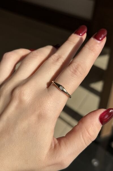 Gömme Yıldız Taş Detaylı İnce Ayarlanabilir Yüzük