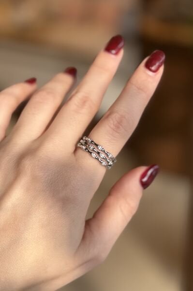 Taş Detaylı 3 Sıra Eklem Model Ayarlanabilir Yüzük Gümüş Renk