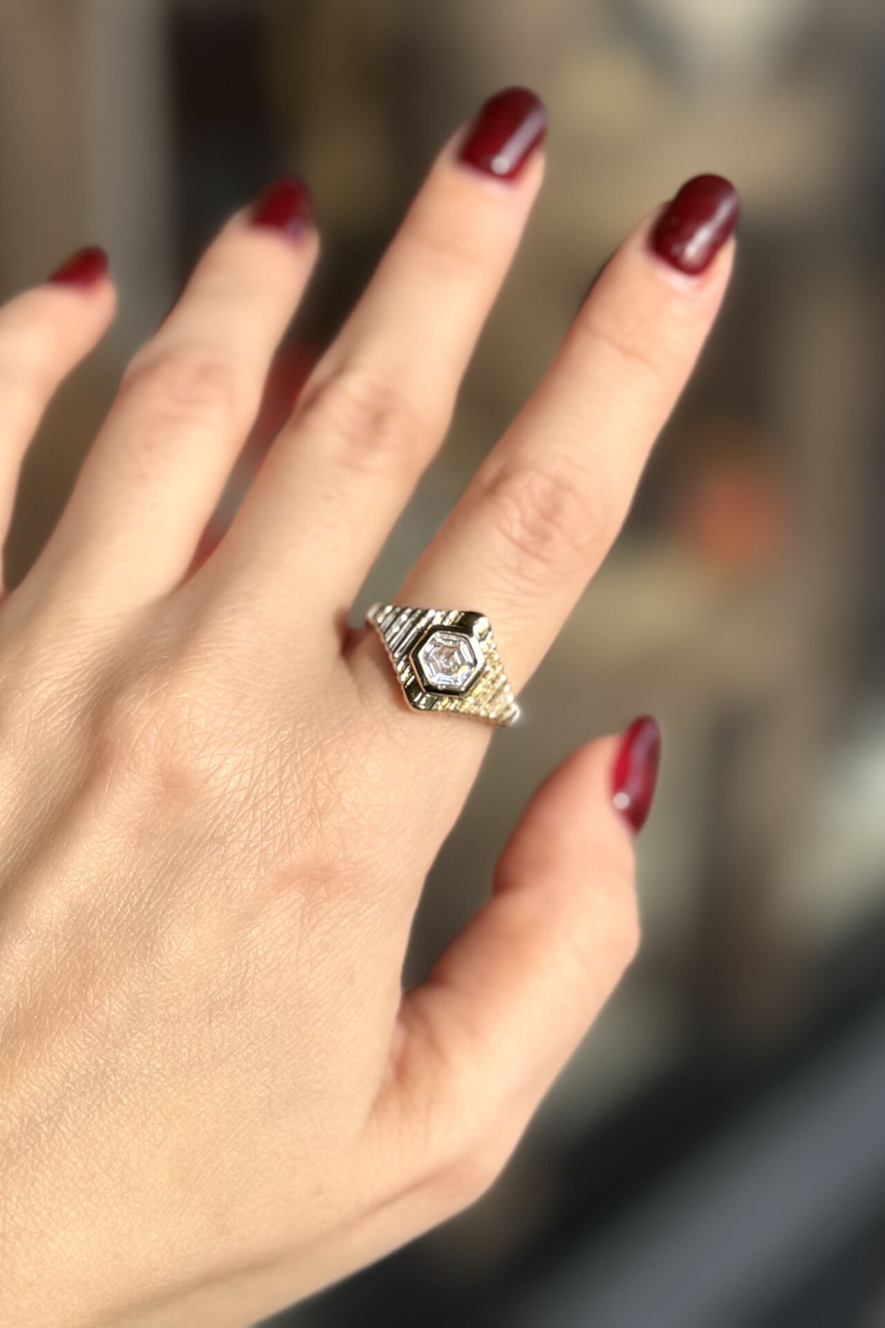 Altıgen Taşlı Ayarlanabilir Yüzük