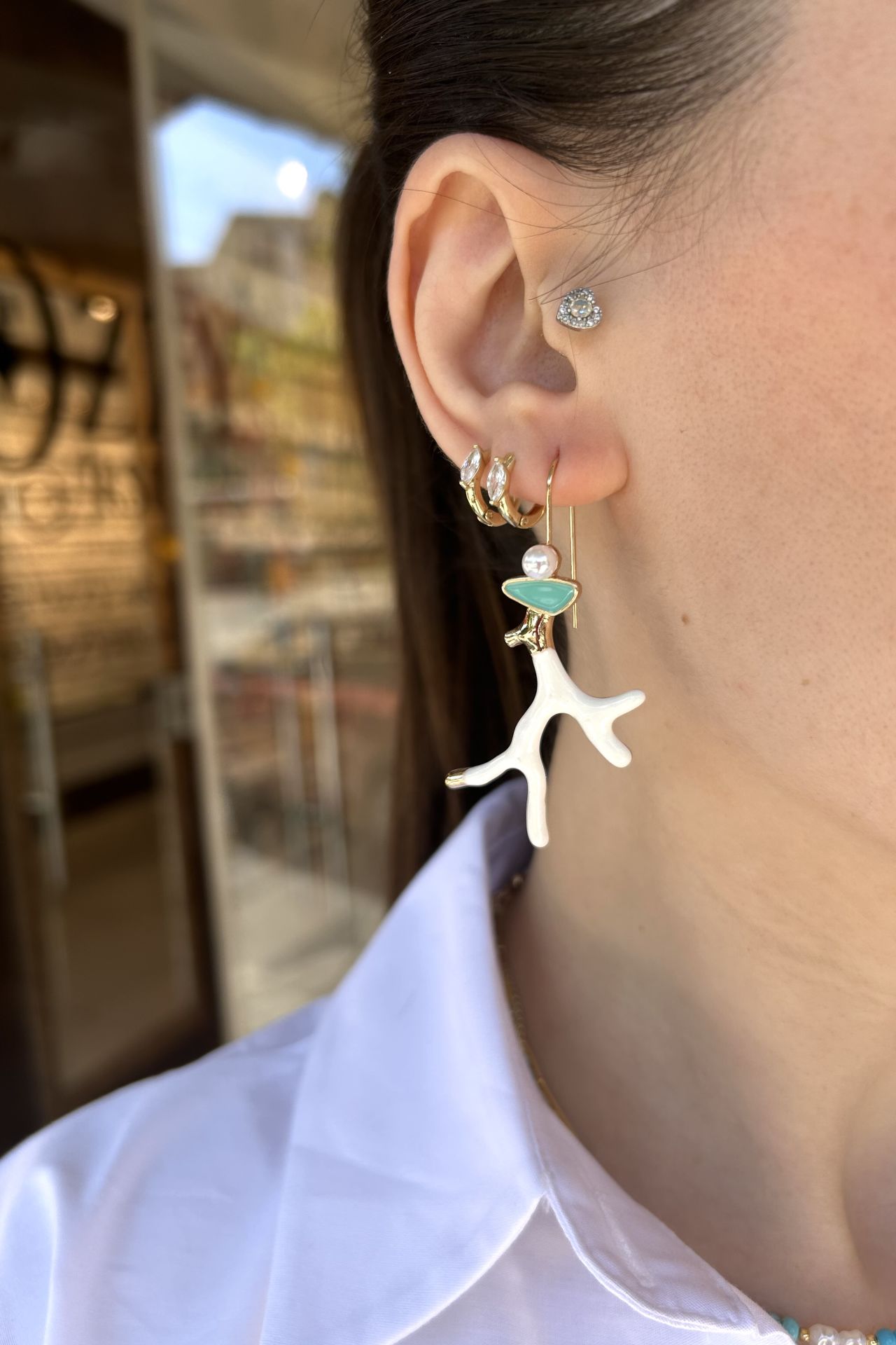 İncili Mercan Küpe Beyaz