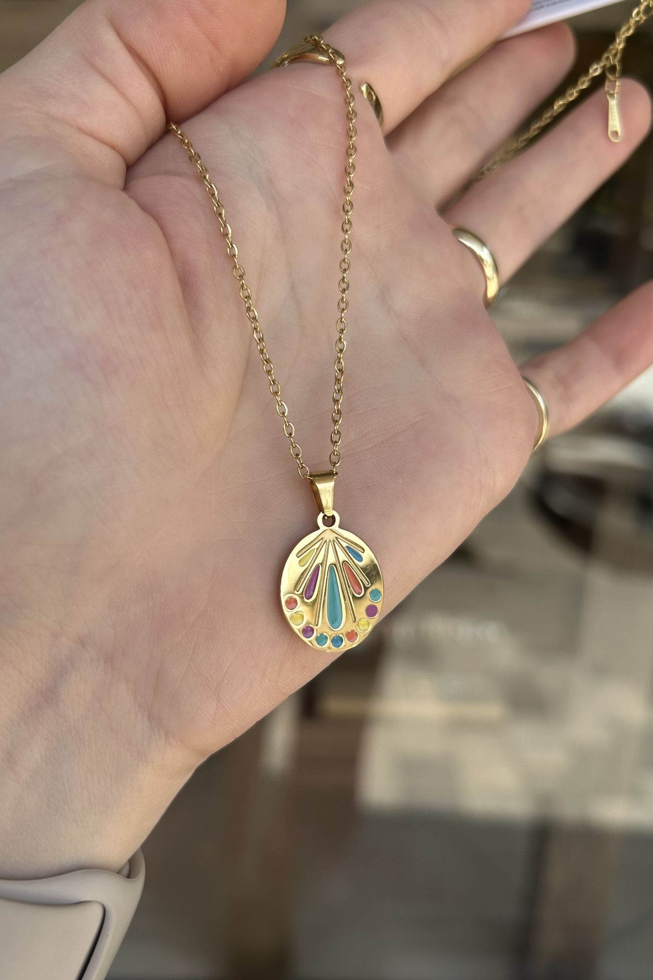 Mix Renk Mineli Plaka Uç Çelik Kolye