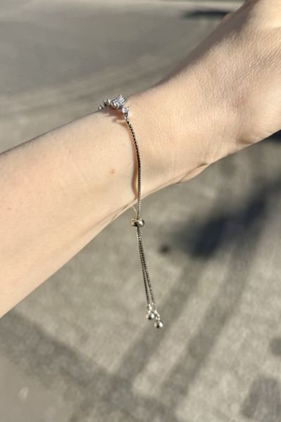 Zirkon Taşlı 3 Kalp Model Asansör Bileklik Gümüş Renk