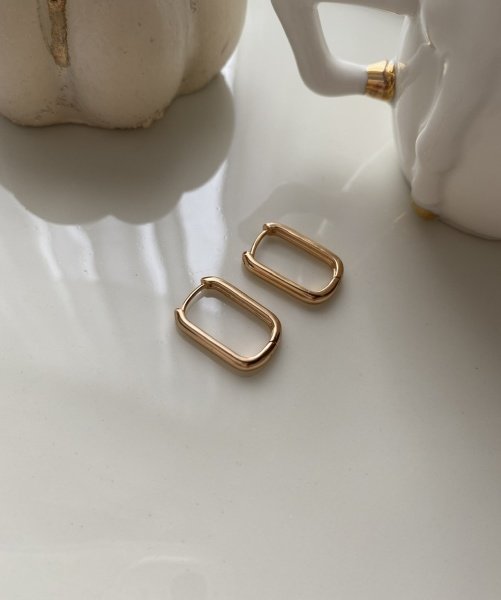 VIP Seri Oval Halka Küpe