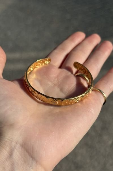 Gökyüzü İşlemeli Çelik Yarım Bilezik