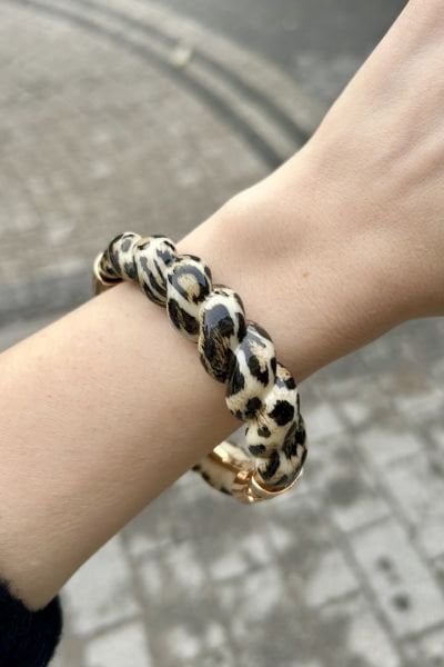 Burgulu Model Leopar Desenli Kelepçe Bileklik