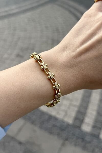 VIP Topçuk Detay Ezmeli Oval Zincir Bileklik 18 + 2 cm 14K