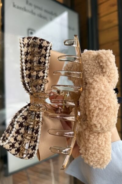 Fiyonklu Peluş Ayıcık Mandal Toka