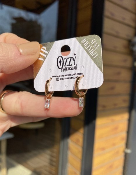 VIP Seri Beyaz Dikdörtgen Taşlı Halka Küpe